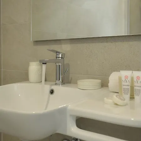 Welc-om Panta Rei 3*